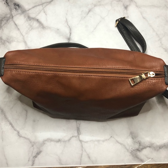 Black rivet cross body hobo bag chocolate brown - Picture 8 of 11